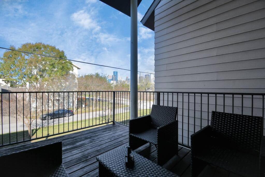 Villa 3Br/3.5Ba Three Story East Downtown Townhouse With View à Houston Extérieur photo