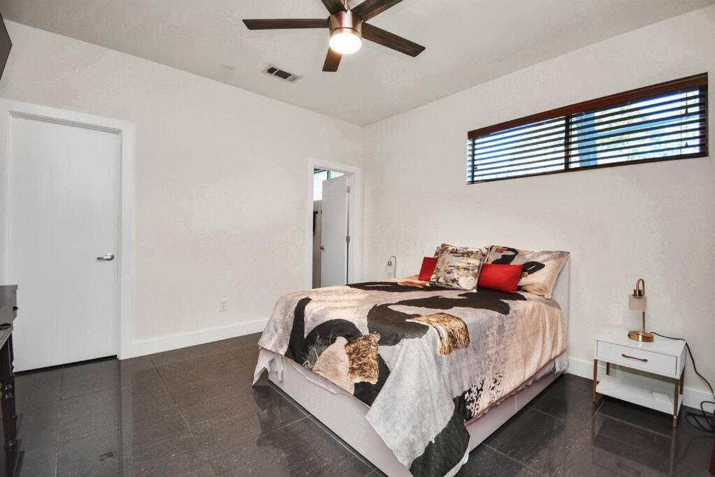 Villa 3Br/3.5Ba Three Story East Downtown Townhouse With View à Houston Extérieur photo