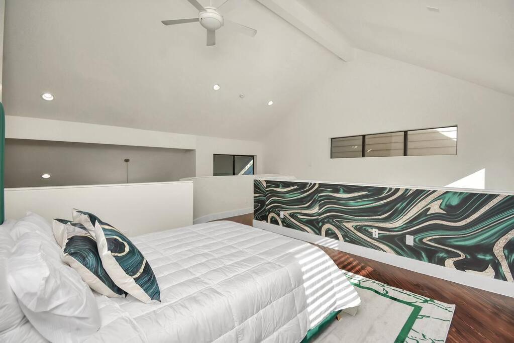 Villa 3Br/3.5Ba Three Story East Downtown Townhouse With View à Houston Extérieur photo